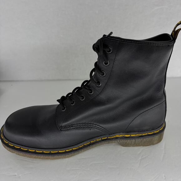 Dr. Martens 1460 Black Leather 8-Eye Boots Men\'s 12 AirWair Bouncing Soles main image 15